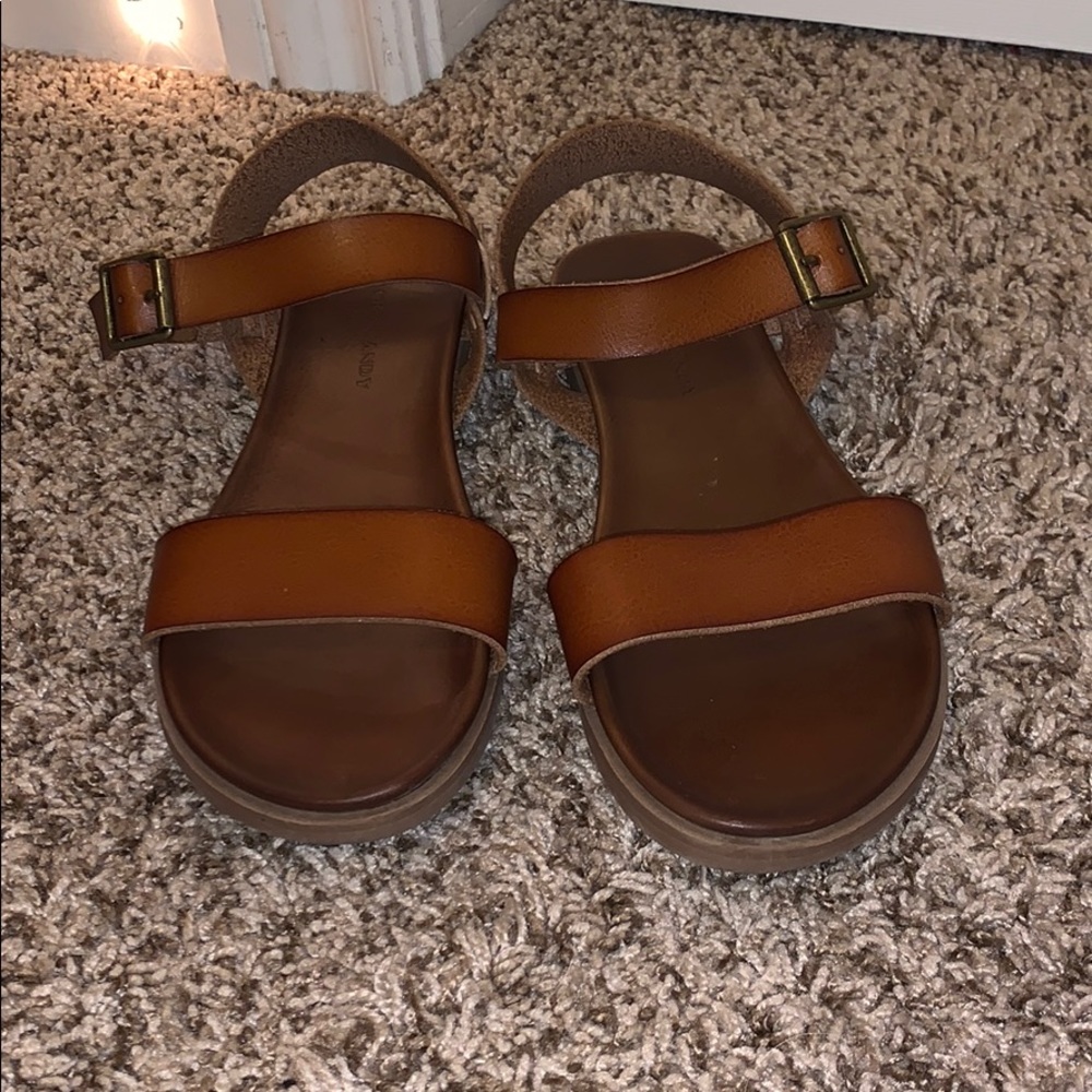 Super cute sandals